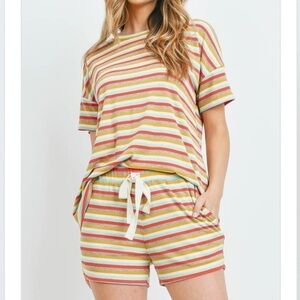 Perfect Peach striped ribbed top and shorts set L